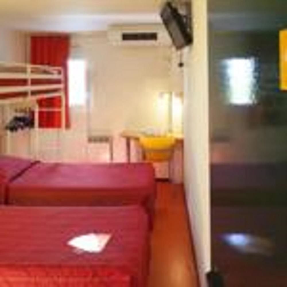 Premiere Classe Hotel